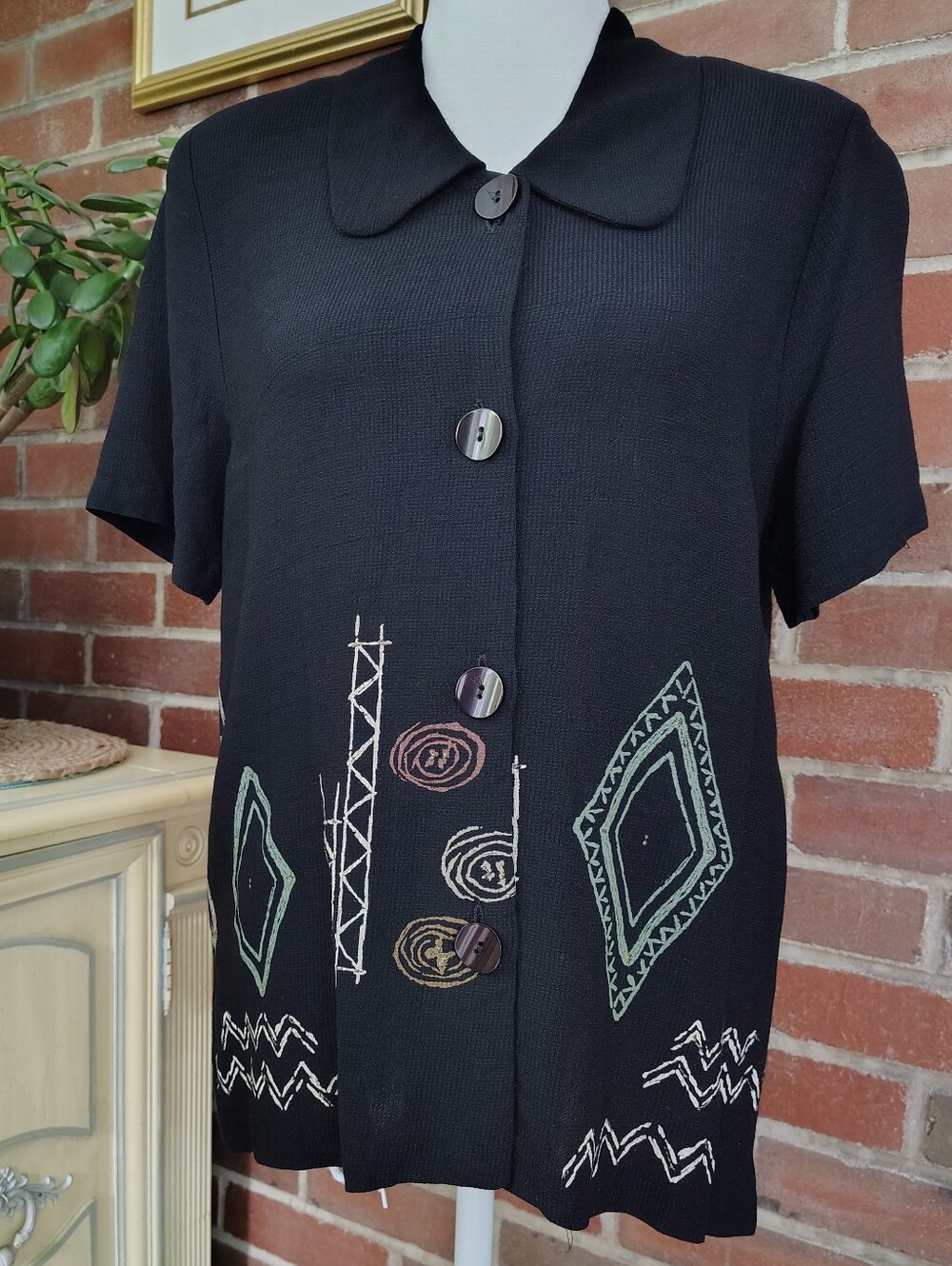 VTG Giorgio Sant Angelo Black Embroidered Rayon Tunic Shirt Size 5/6 Artwear